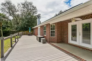 1140 Shady Ln, Gulf Breeze, FL 32563 - Photo 30