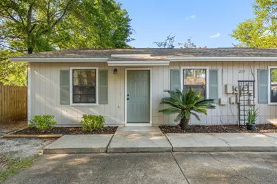 215 SE Tiffany Court SE #A and B, Fort Walton Beach, FL 32548 - Photo 4