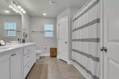 9733 Angel Oak Drive, Beulah, FL 32526 - Photo 12