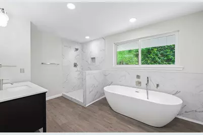 5507 Maverick Lane, Gulf Breeze, FL 32563 - Photo 12