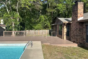 151 Deville Dr, Mary Esther, FL 32569 - Photo 24