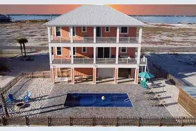 7537 White Sands Boulevard, Navarre, FL 32566 - Photo 1