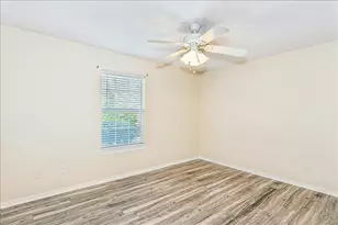 2549 Weeping Willow Ln, Navarre, FL 32566 - Photo 16