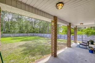 8135 Nevada St, Navarre, FL 32566 - Photo 26
