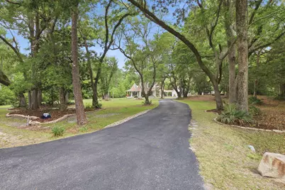 6902 Santa Clara Drive, Navarre, FL 32566 - Photo 2