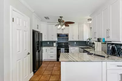 312 Florida Avenue, Gulf Breeze, FL 32561 - Photo 12