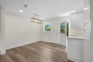 2023 Summit Blvd, Pensacola, FL 32503 - Photo 8