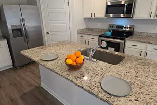 6359 Burrow Ln, Pensacola, FL 32526 - Photo 6