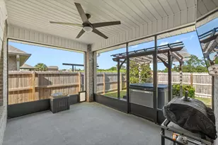 1704 Waterford Sound Blvd, Gulf Breeze, FL 32563 - Photo 34