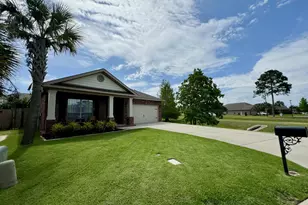 1903 Coast Ct, Gulf Breeze, FL 32563 - Photo 2