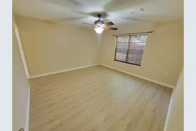 7288 Mossy Oaks Court, Navarre, FL 32566 - Photo 16