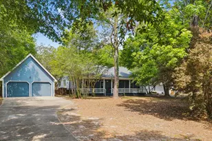 1515 Oak Shore Dr, Gulf Breeze, FL 32563 - Photo 50