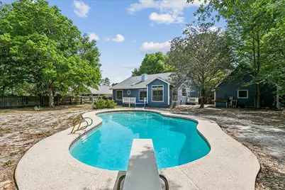 1515 Oak Shore Drive, Gulf Breeze, FL 32563 - Photo 1