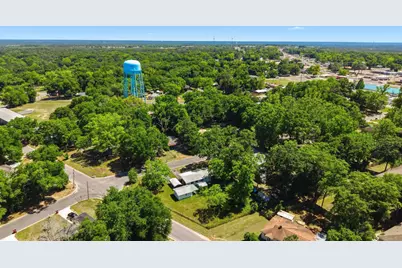 482 E Bowers Avenue E, Crestview, FL 32539 - Photo 6