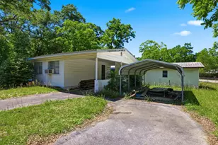 482 E Bowers Ave E, Crestview, FL 32539 - Photo 2