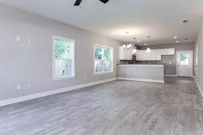 9946 Mariposa Street, Navarre, FL 32566 - Photo 2