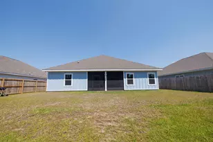 6598 Forest Bay Ave, Tiger Point, FL 32563 - Photo 2