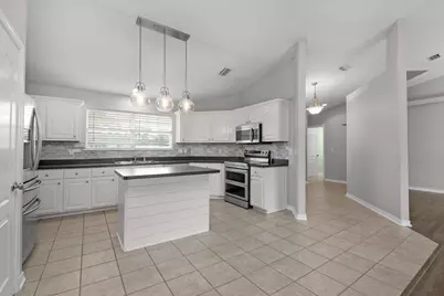 2081 Seagrape Drive, Navarre, FL 32566 - Photo 10