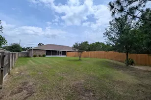 1827 Sundown Dr, Navarre, FL 32566 - Photo 24