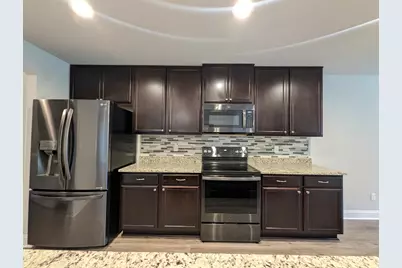 1827 Sundown Dr, Navarre, FL 32566 - Photo 8
