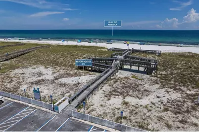 7702 White Sands Boulevard, Navarre, FL 32566 - Photo 8