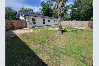 7066 Nelson Street, Navarre, FL 32566 - Photo 22