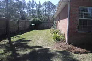 7546 Pepperwood St, Navarre, FL 32566 - Photo 26