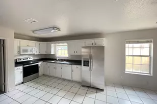 2212 Peachwood Ct, Navarre, FL 32566 - Photo 10