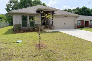 4554 Chantilly Way, Milton, FL 32583 - Photo 2