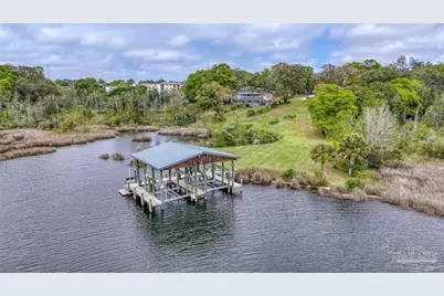 7 Krivik Court, Fort Walton Beach, FL 32547 - Photo 2