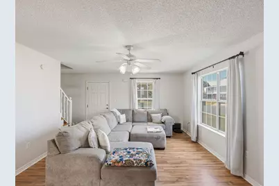 446 Sandy Ridge Circle, Mary Esther, FL 32569 - Photo 2