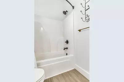899 E Hatton Street E, Pensacola, FL 32503 - Photo 22