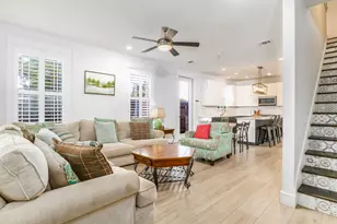 899 E Hatton Street E, Pensacola, FL 32503 - Photo 14