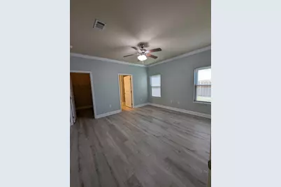 7325 Emily Magnolia Court, Navarre, FL 32566 - Photo 16