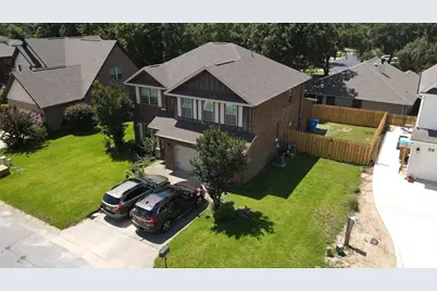 7325 Emily Magnolia Court, Navarre, FL 32566 - Photo 2