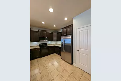 7325 Emily Magnolia Court, Navarre, FL 32566 - Photo 12