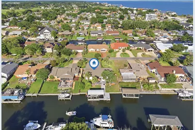 1143 Park Lane, Gulf Breeze, FL 32563 - Photo 2