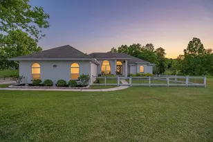 435 Meander Ln, Cantonment, FL 32533 - Photo 2