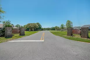 435 Meander Ln, Cantonment, FL 32533 - Photo 56