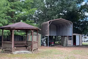 5599 Wesley Dr, Milton, FL 32570 - Photo 8