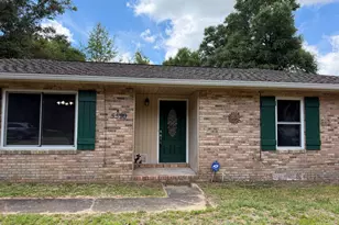 5599 Wesley Dr, Milton, FL 32570 - Photo 4