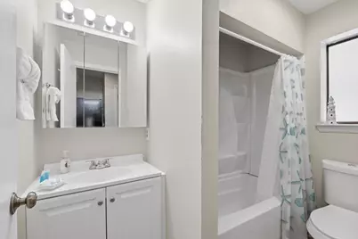 7453 Sunset Harbor Drive #2-302, Navarre, FL 32566 - Photo 6