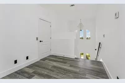21 E Galvez Court E, Pensacola Beach, FL 32561 - Photo 56