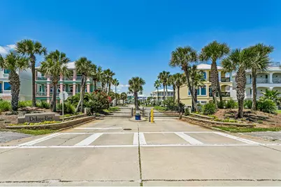 21 E Galvez Court E, Pensacola Beach, FL 32561 - Photo 6