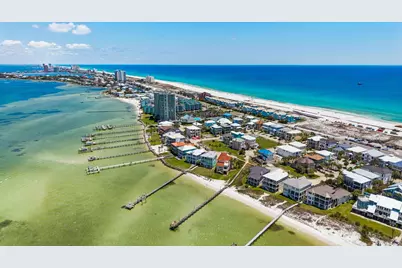 21 E Galvez Court E, Pensacola Beach, FL 32561 - Photo 96