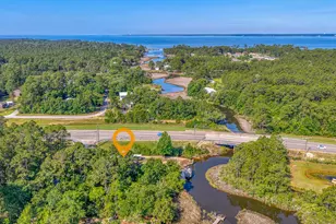 5804 Shady Bayou Ln, Milton, FL 32583 - Photo 2
