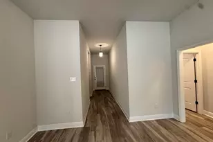 5723 Maggie Rose Cir, Milton, FL 32570 - Photo 8