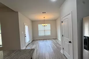 5723 Maggie Rose Cir, Milton, FL 32570 - Photo 6