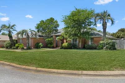 1944 Jessica Way, Navarre, FL 32566 - Photo 1