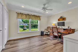 209 Shoreline Dr, Gulf Breeze, FL 32561 - Photo 26